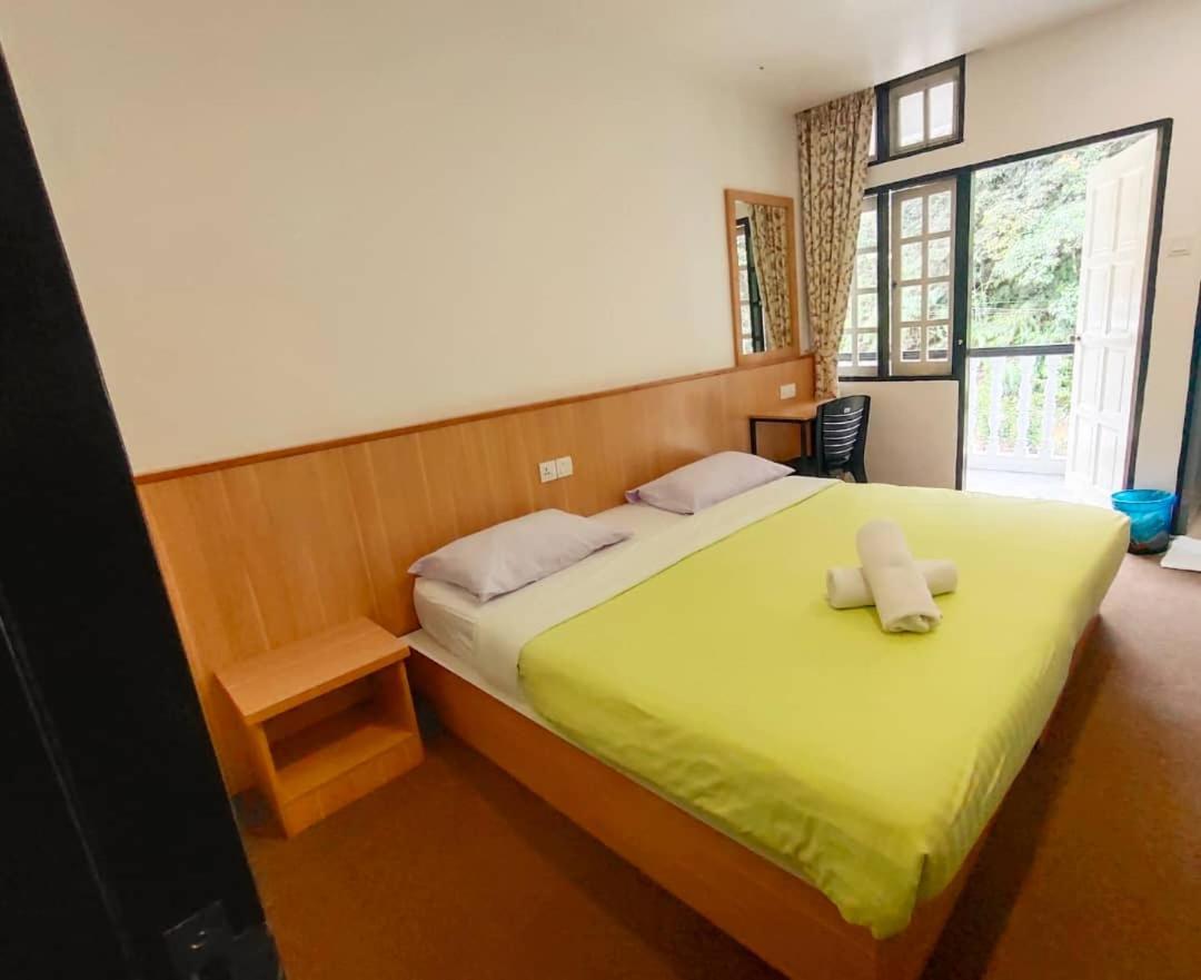 Hillview Inn คาเมรอนไฮแลนด์ ภายนอก รูปภาพ